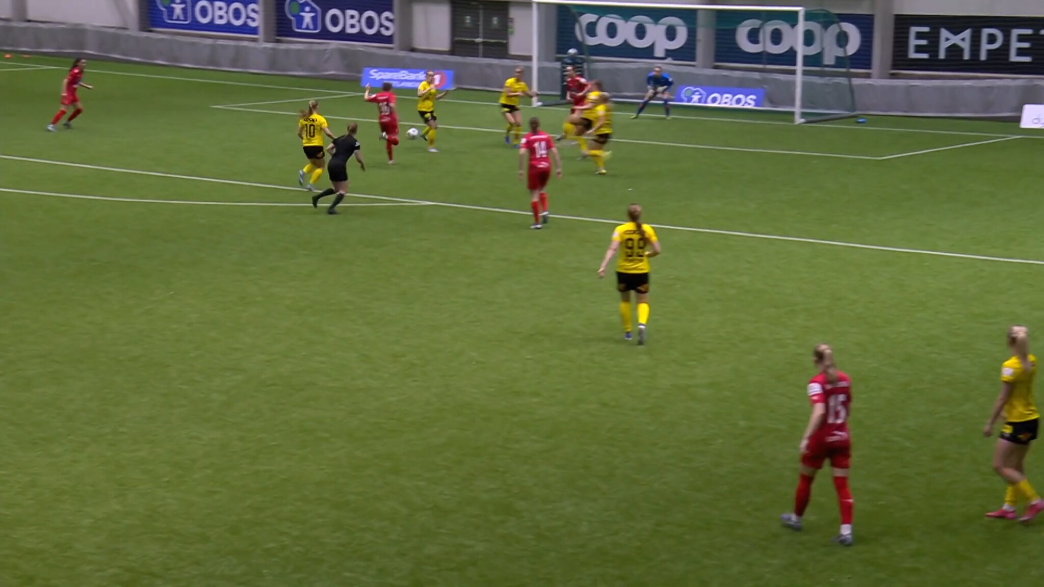 Røa med snuoperasjon – LSK Kvinner med første smell