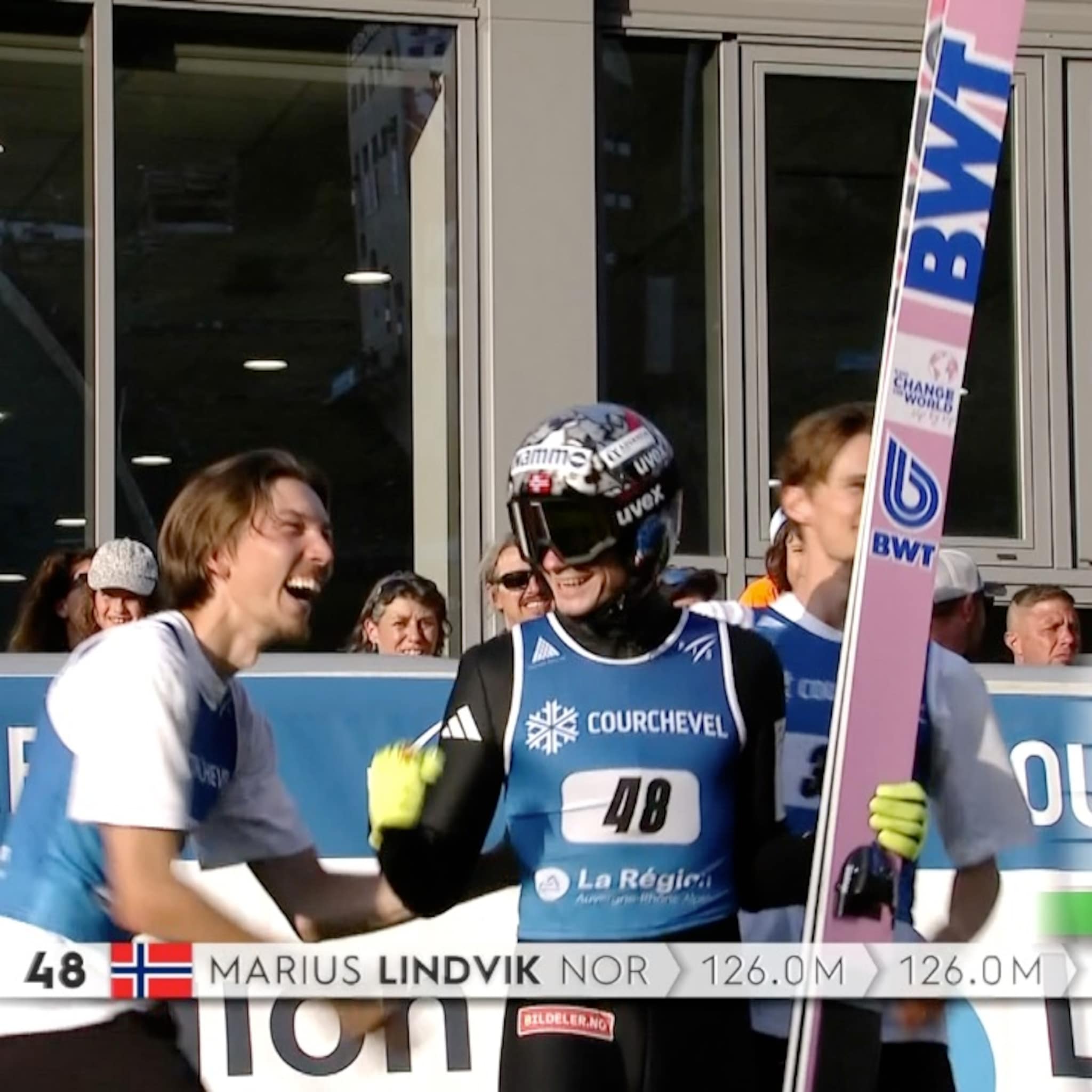 VG nyheter: Marius Lindvik vant comeback-renn etter hoppskandalen