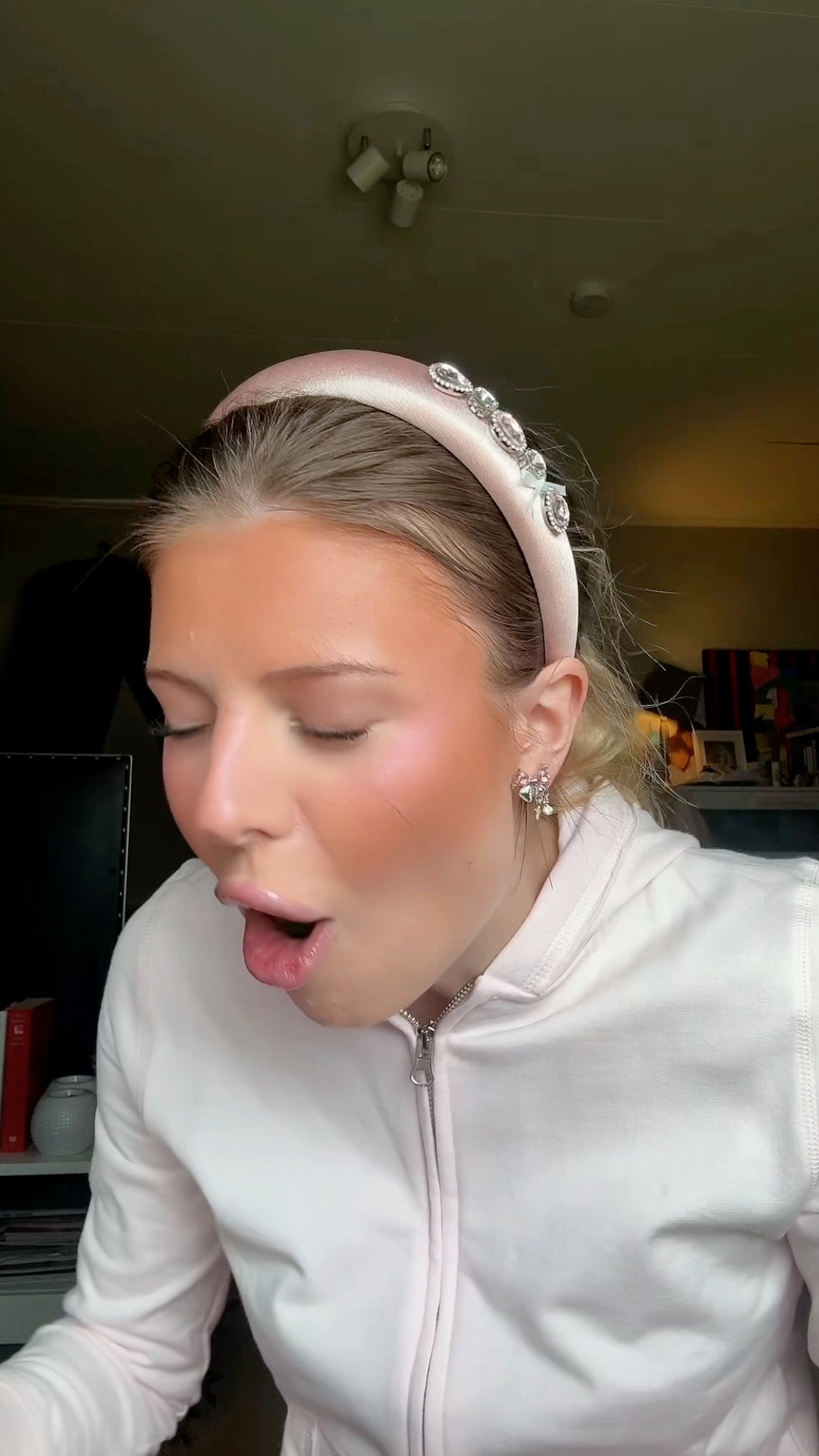 Esther liker nesten ingen mat