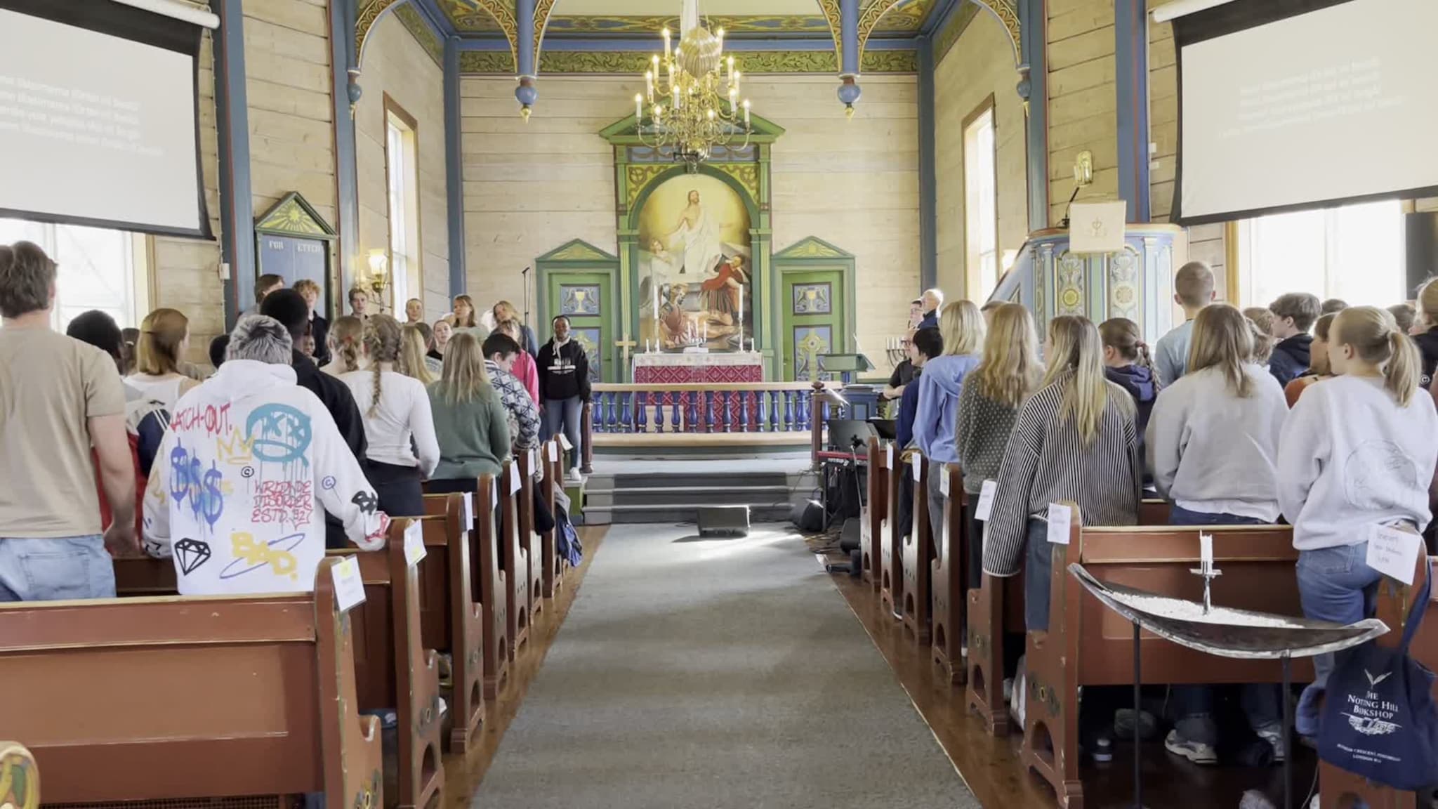 Sunnmøre Folkehøgskule i Ulstein kyrkje