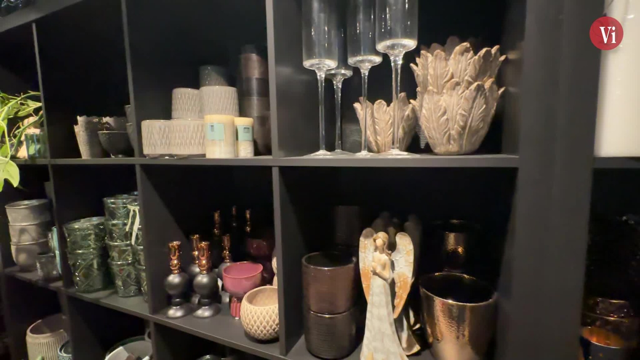 Opning av butikken Løvens Hule